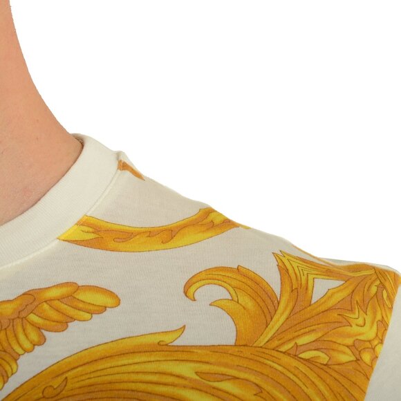 Versace Men's White & Gold Heritage Logo Print Short Sleeve T-Shirt US S IT 48 - Picture 4 of 6
